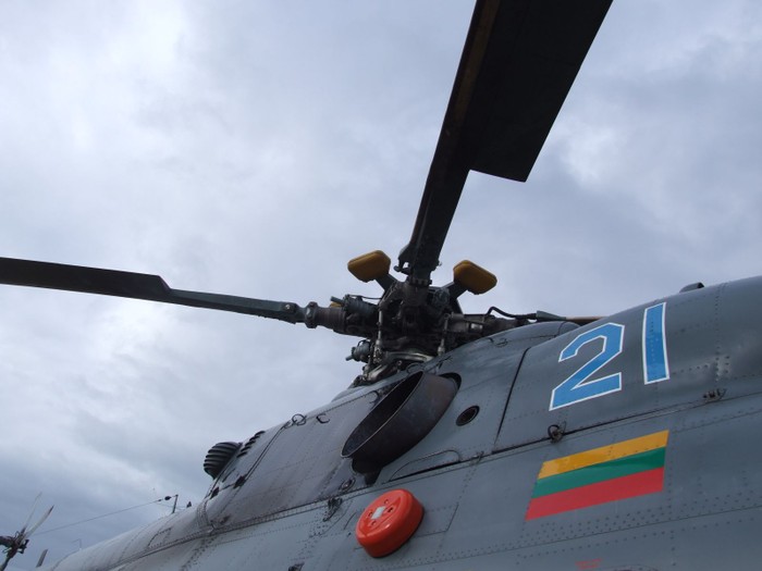 Trực thăng Mi-8 MTV trong biên chế của Không quân Lithuania.
